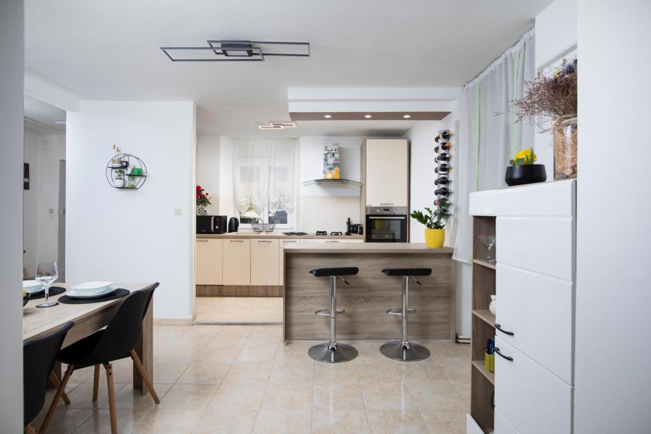 History Apartment Villa Veruda Πούλα Εξωτερικό φωτογραφία